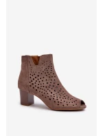 Dámské Botky Z Ekologického Semiše Na Podpatku S Otevřenými Prsty Hnědé Halania Dámské Botky Z Ekologického Semiše Na Podpatku S Otevřenými Prsty Hnědé Halania