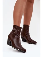 Dámské boty z eko kůže na sloupku hnědé model 21709985 - Boto Dámské boty z eko kůže na sloupku hnědé model 21709985 - Boto