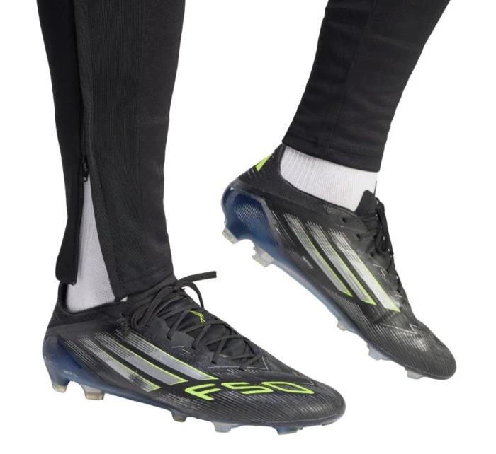 Pánské tréninkové kalhoty adidas Tiro 26 League Regular black/red JY7242