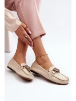 Dámské kožené mokasíny s ozdobou model 21648246 béžové - Laura Messi Dámské kožené mokasíny s ozdobou model 21648246 béžové - Laura Messi