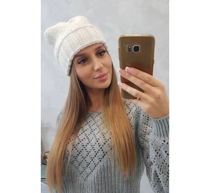 Dámská čepice Danuta K331 light ecru Dámská čepice Danuta K331 light ecru