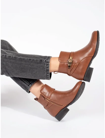 Módní kotníčkové boty hnědé dámské na širokém podpatku Módní kotníčkové boty hnědé dámské na širokém podpatku