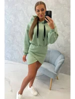 Zateplené šaty s obálkovým model 18752812 tmavě mátové barvy - K-Fashion Zateplené šaty s obálkovým model 18752812 tmavě mátové barvy - K-Fashion