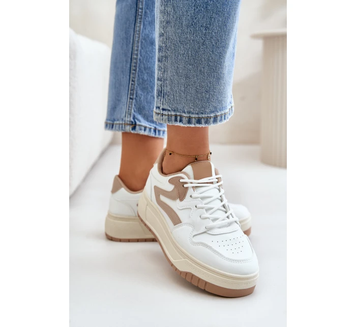 Dámské kožené sportovní boty na masivní platformě béžové model 21671302 - Boto Dámské kožené sportovní boty na masivní platformě béžové model 21671302 - Boto