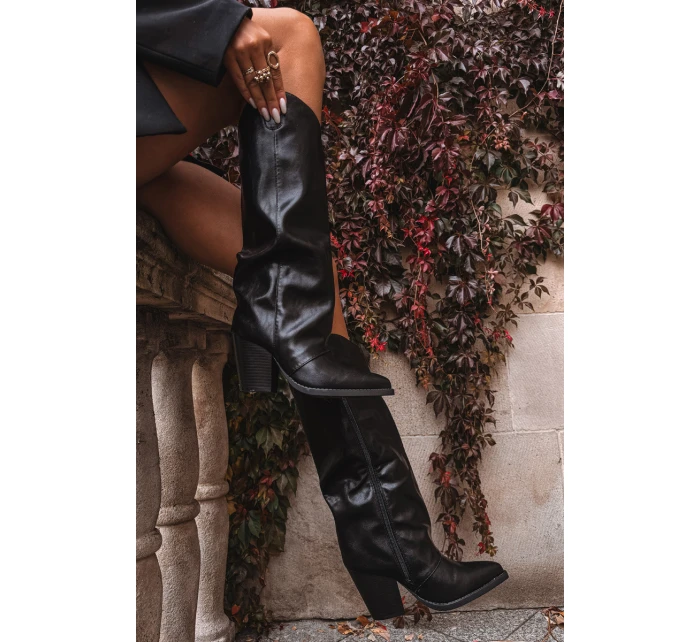 kovbojské boty na podpatku z eko kůže černé model 21715098 - Boto