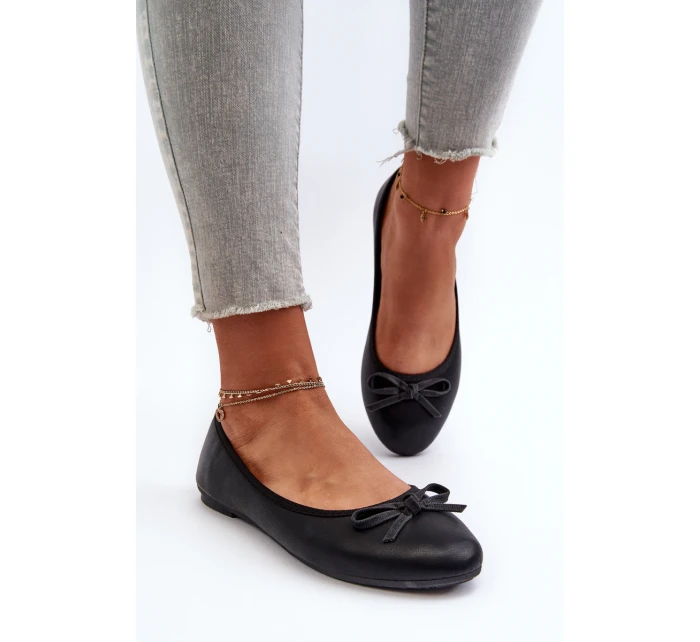 Baletky z ekologické kůže s černou mašlí