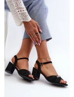 Dámské sandály z ekologického semiše na podpatku s ozdobami černé Narhi