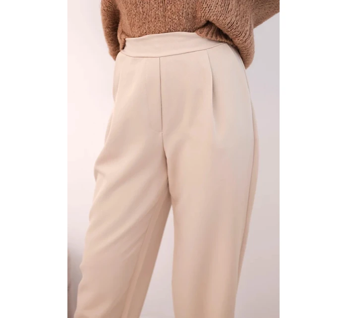 Dámské kalhoty s vysokým pasem a záhyby béžové Dámské kalhoty s vysokým pasem a záhyby béžové