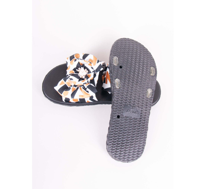 Yoclub Dámské sandály Slide OKL-0080K-3400 Black