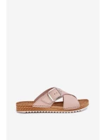 Kožené dámské pantofle s přezkou růžové model 21701900 - Inblu Kožené dámské pantofle s přezkou růžové model 21701900 - Inblu