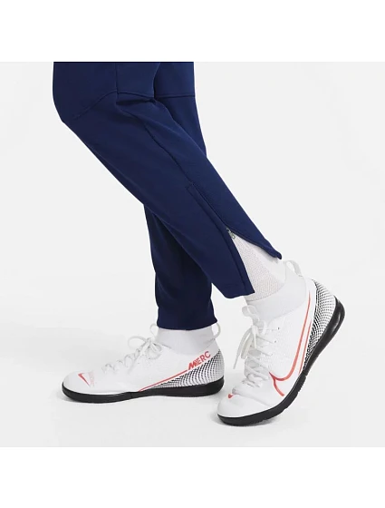 Dětské tréninkové kalhoty model 20796591 tmavě modré - NIKE Dětské tréninkové kalhoty model 20796591 tmavě modré - NIKE