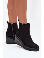 Boty na klínovém podpatku model 216847 Step in style Boty na klínovém podpatku model 216847 Step in style