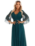 Dlouhé lesklé plus size šaty s výstřihem a rukávy lahvově zelené model 21808977 - numoco basic