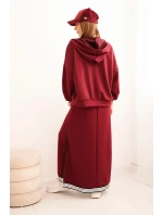 Dámský komplet s viskózou s rozepínací mikinou a dlouhou sukní bordová Dámský komplet s viskózou s rozepínací mikinou a dlouhou sukní bordová