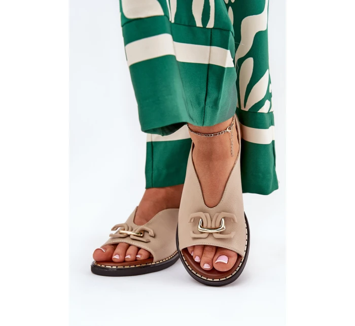 Sandály Na Ploché Podpatky S Dekorací Eko Kůže Béžové model 21685875 - Boto Sandály Na Ploché Podpatky S Dekorací Eko Kůže Béžové model 21685875 - Boto