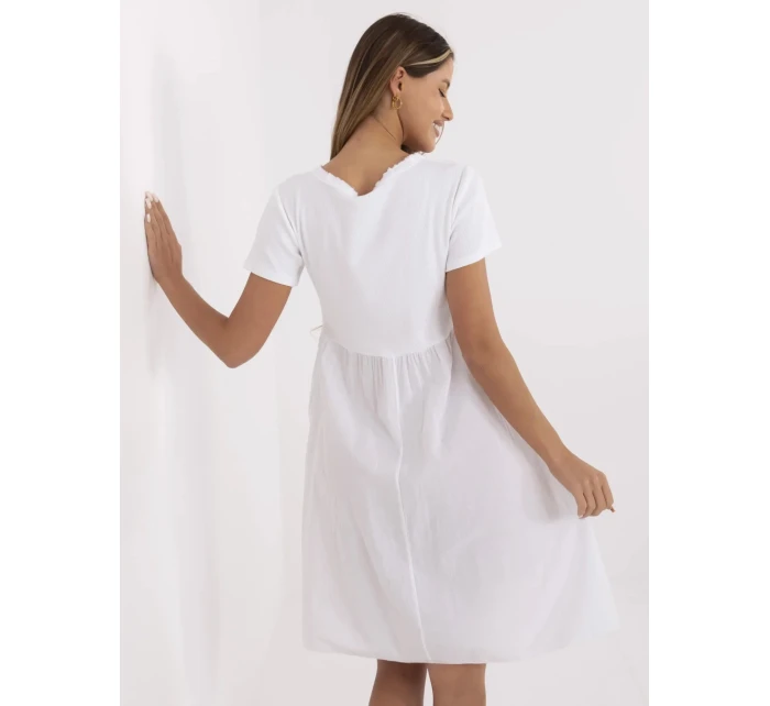 Sukienka DHJ SK model 21142119 biały - FPrice