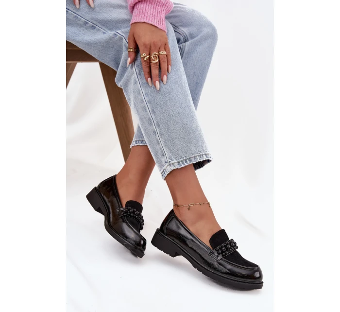 Lakované dámské mokasíny s korálky S.Barski – černé Lakované dámské mokasíny s korálky S.Barski – černé