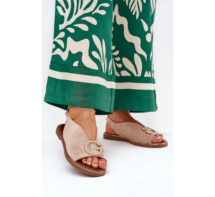 Ploché sandály s ozdobou béžové model 21685714 - Boto Ploché sandály s ozdobou béžové model 21685714 - Boto