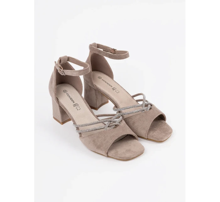 Luxusní dámské hnědé  lodičky na širokém podpatku