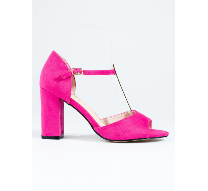 Krásné růžové  sandály dámské na širokém podpatku