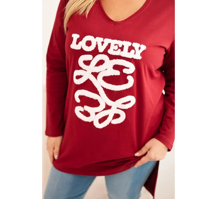 Dámská blůza Plus Size bavlněná s nápisem a V výstřihem bordó Dámská blůza Plus Size bavlněná s nápisem a V výstřihem bordó