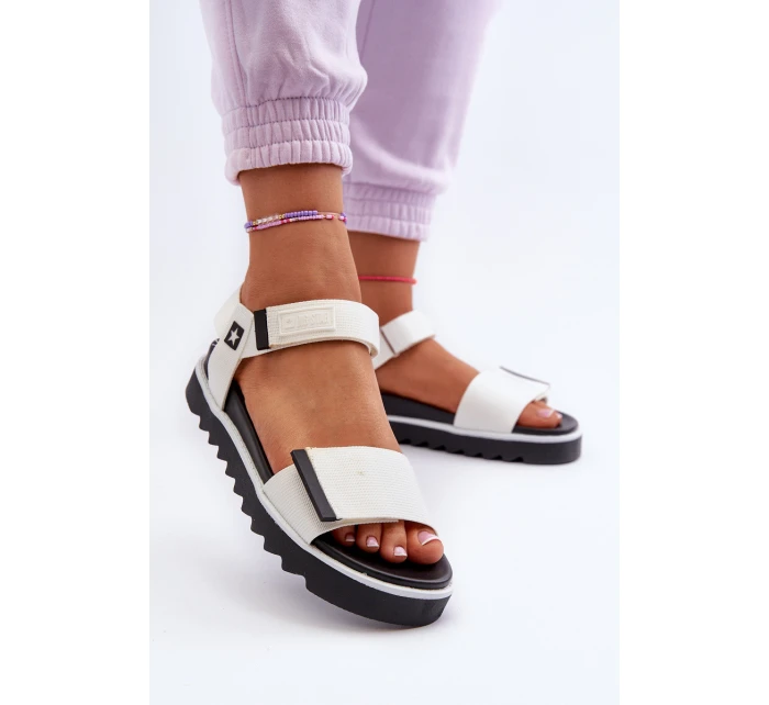 Dámské sandály na platformě Big Star model 21655484 Bílé - Big Star Shoes Dámské sandály na platformě Big Star model 21655484 Bílé - Big Star Shoes