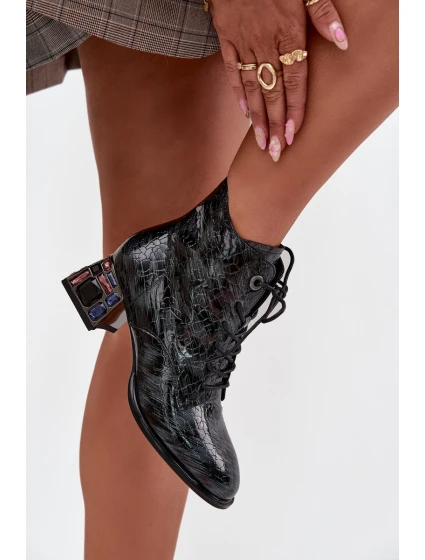 Dámské lakované boty Artiker – šedé, z přírodní kůže, na podpatku s krystalky Dámské lakované boty Artiker – šedé, z přírodní kůže, na podpatku s krystalky