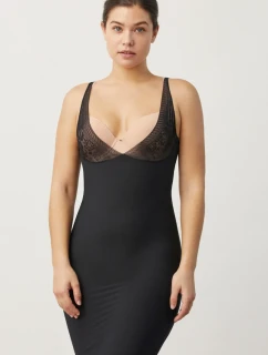 model 20124906 - Ysabel Mora