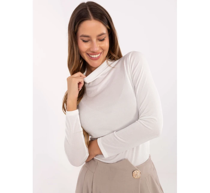 Bluzka IT BZ model 21441161 ecru - FPrice Bluzka IT BZ model 21441161 ecru - FPrice