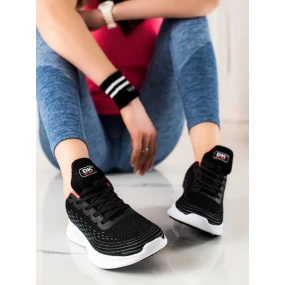 Krásné černé dámské  tenisky bez podpatku