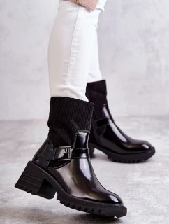 Dámské Teplé Kozačky Na Hrubém Podpatku černé Marinela