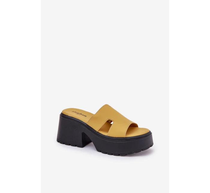 Dámské Pantofle Na Platformě A Podpatku Žluté model 21687111 - Boto Dámské Pantofle Na Platformě A Podpatku Žluté model 21687111 - Boto