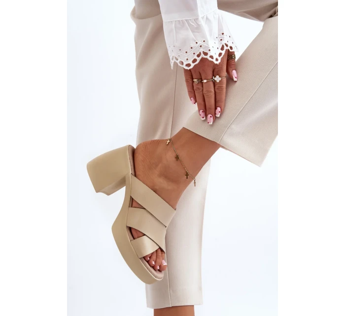 Kožené pantofle Zazoo na béžovém bloku