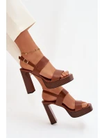 Dámské sandály na podpatku a platformě Eko kůže Camel model 21943444 - Boto Dámské sandály na podpatku a platformě Eko kůže Camel model 21943444 - Boto