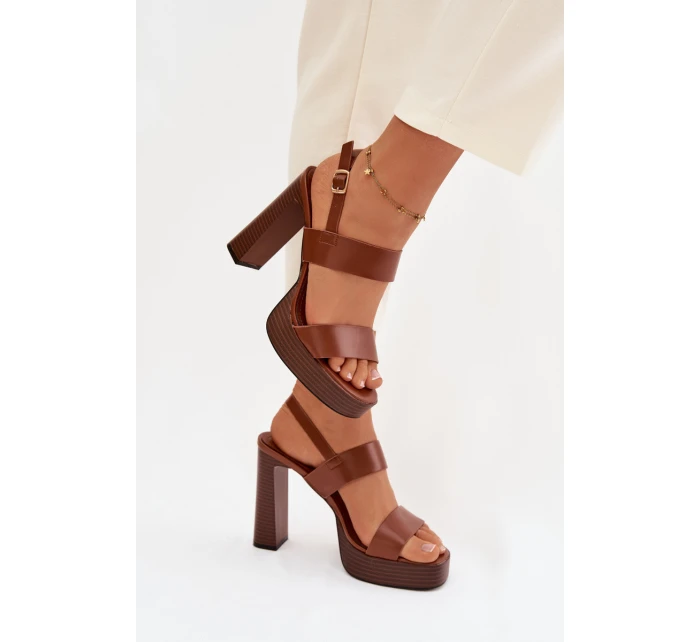 Dámské sandály na podpatku a platformě Eko kůže Camel model 21943444 - Boto Dámské sandály na podpatku a platformě Eko kůže Camel model 21943444 - Boto