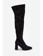 Dámské kozačky z eko-semiše nad kolena na sloupku – černé Thamine Dámské kozačky z eko-semiše nad kolena na sloupku – černé Thamine