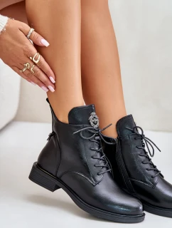 Zateplené boty na plochém podpatku s ozdobou černé model 21675424 - Boto