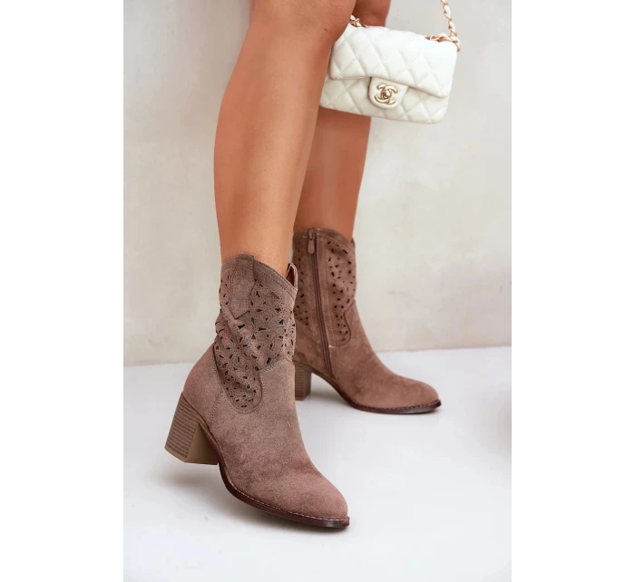 Dámské kožené kotníkové boty ve western stylu na podpatku S.Barski – hnědé