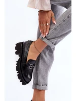 Dámské kůže polobotky s ozdobou černá model 21633020 - Laura Messi Dámské kůže polobotky s ozdobou černá model 21633020 - Laura Messi