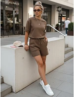 Dámská viskózová souprava s motýlem a šortkami hnědá FashionStreet AY1194 Dámská viskózová souprava s motýlem a šortkami hnědá FashionStreet AY1194