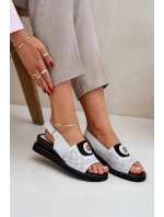 Dámské sandály na klínu – stříbrné Isnnoria