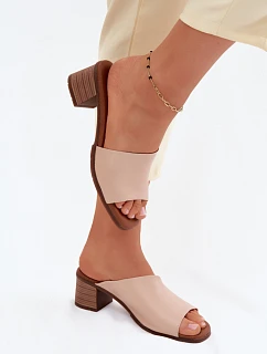 Klapky na podpatku model 227930 Step in style