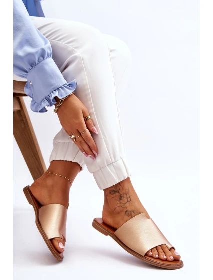 Dámské kožené žabky zlato model 21613216 - EVENTO Dámské kožené žabky zlato model 21613216 - EVENTO