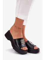 Kožené Dámské Pantofle S Ozdobou Černé model 21695126 - VINCEZA