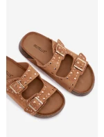 Dámské pantofle se zlatými sponami a cvočky Camel model 21960988 - Boto