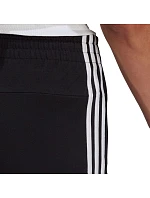 Dámské šortky adidas Essentials Slim Shorts W GM5523 dámské Dámské šortky adidas Essentials Slim Shorts W GM5523 dámské