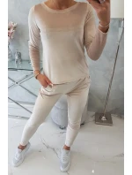 Velurová souprava s řasením na zadní straně béžová Velurová souprava s řasením na zadní straně béžová