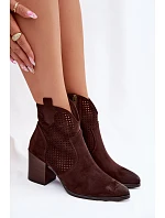 Dámské perforované kotníkové boty model 22100115 Čokoládové - VINCEZA