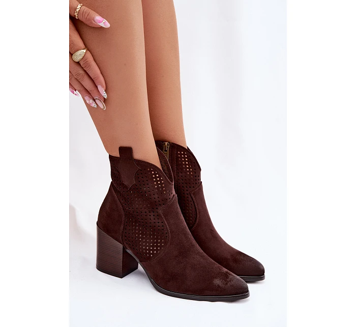 Dámské perforované kotníkové boty model 22100115 Čokoládové - VINCEZA