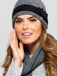 Dámská čepice Katalonia černo-bílá - Kamea